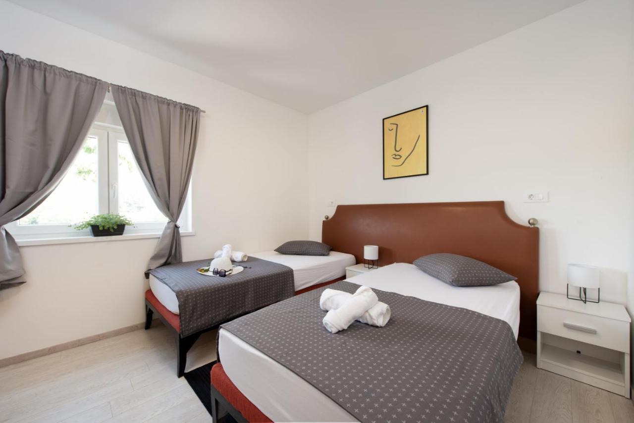 Hotel Potpićan المظهر الخارجي الصورة