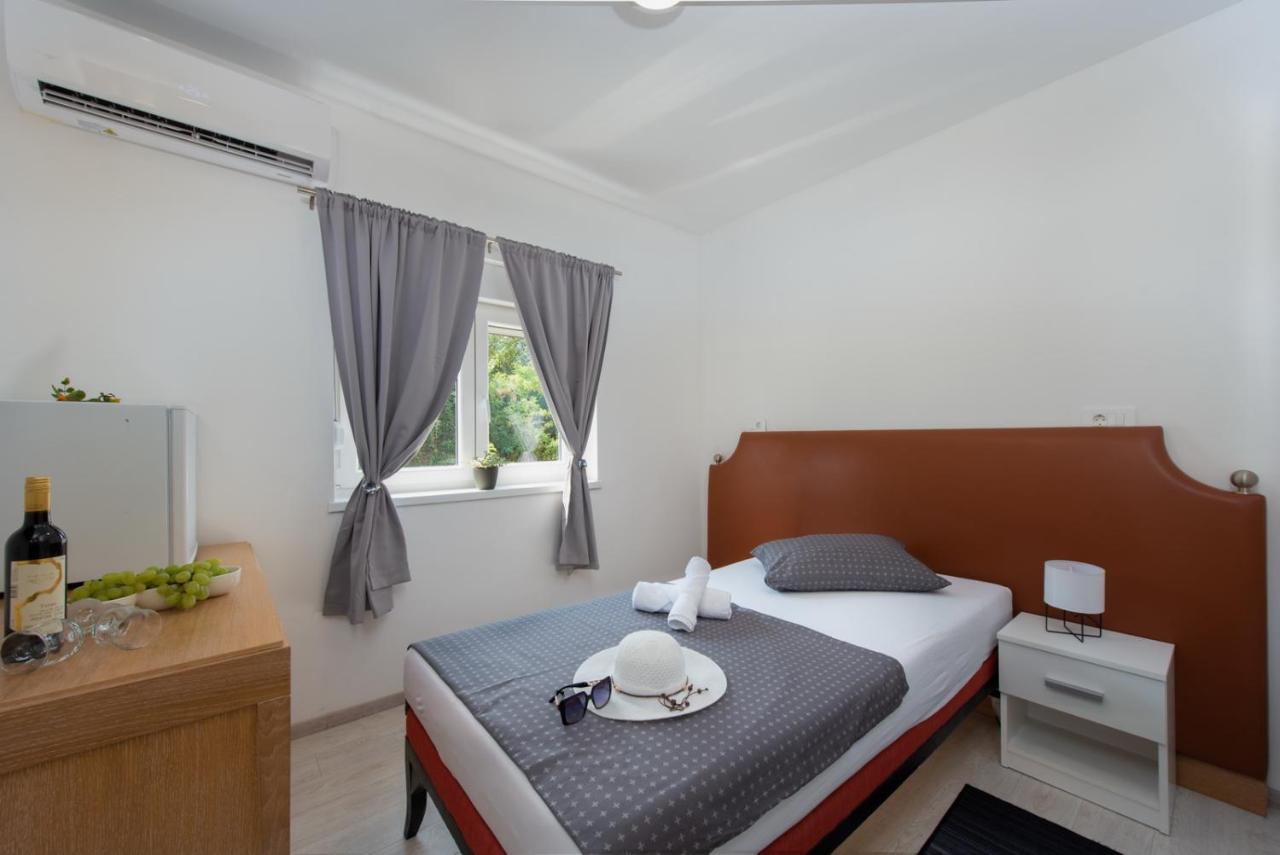 Hotel Potpićan المظهر الخارجي الصورة